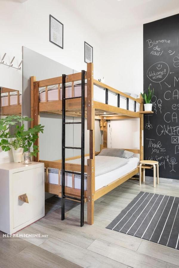 Apartment ✰stylish & Minimalist. Centre. Private Terrace *
